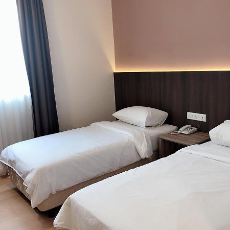 Tumike Hotel Бентонг Екстер'єр фото