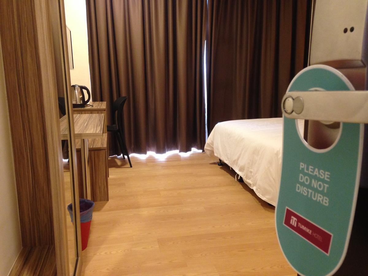 Tumike Hotel Бентонг Екстер'єр фото