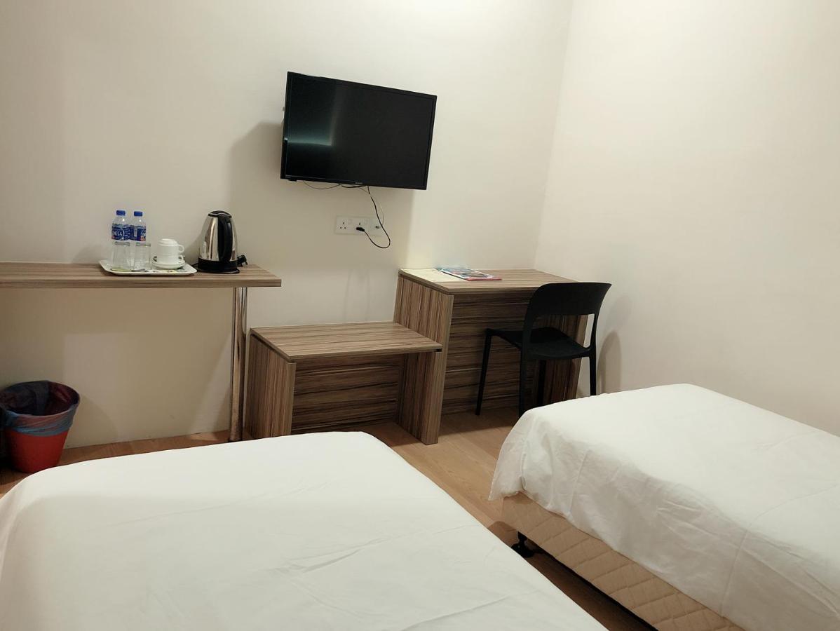 Tumike Hotel Бентонг Екстер'єр фото