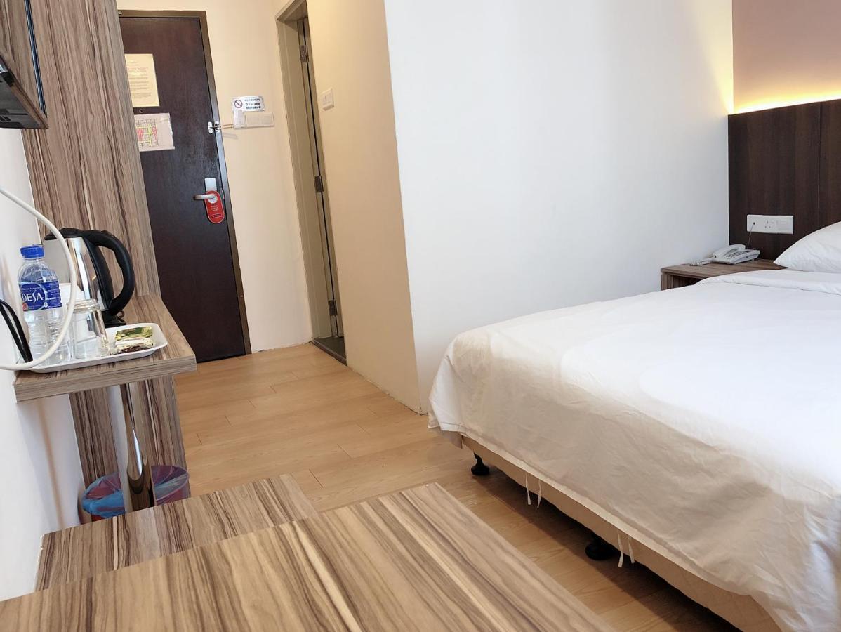 Tumike Hotel Бентонг Екстер'єр фото