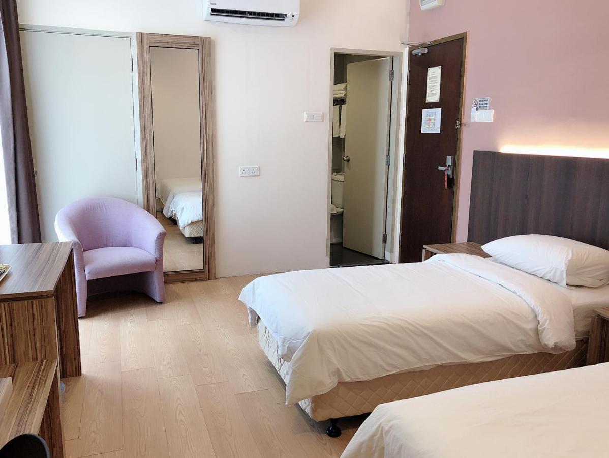 Tumike Hotel Бентонг Екстер'єр фото