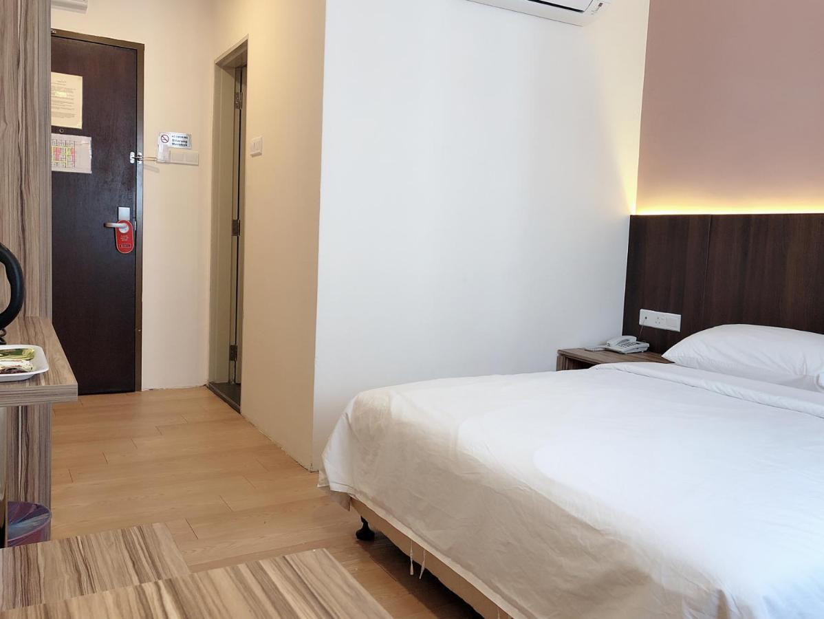 Tumike Hotel Бентонг Екстер'єр фото